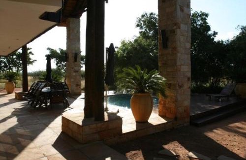 Leeupoort House | Beautiful 4-bedroom, 33 Zebula