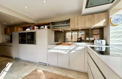 Montpellier House | Beautiful 5-Bed Regency Home in Montpellier