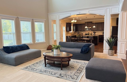 South View House | Beautiful 5BDR/4Bath/Sleep 10/24min to FT Bragg!
