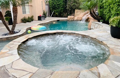 Fountain Valley House | Beautiful 5BR and 3BA, heated pool, golfing, BBQ villa near Disney and beaches