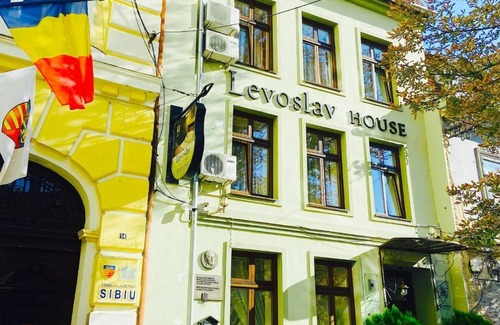 Historic Center House | Beautiful accommodation right in the heart of Sibiu!