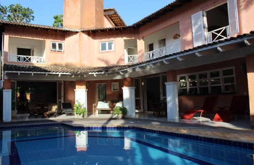 Baleia House | Beautiful and exclusive 4 bedroom well equipped house, unique project close to the sea