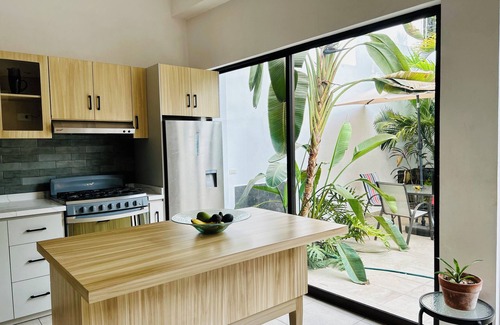 Mazatlan House | Beautiful and Relaxing 3 bedroom home three blocks to the beach.