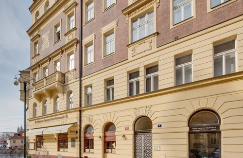 Josefov Apartment | Beautiful apartment near Charles Bridge