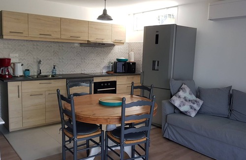 Plan-de-la-Tour Apartment | Beautiful apartment in charming property Gulf of St-Tropez