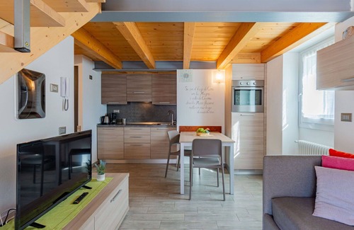 Novate Mezzola Apartment | Beautiful apartment for 5 guests with WIFI, TV and balcony