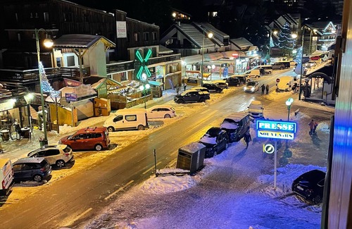 Les Deux Alpes Apartment | Beautiful apartment of 53m² located in the heart of the resort for 6/8 people