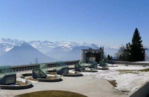 Rigi Kaltbad Apartment | Beautiful apartment for 3 people with WIFI, TV, balcony and panoramic view