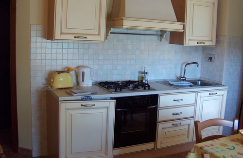 Casole d'Elsa House | Beautiful apartment in villa for 6 guests with pool, WIFI, TV, patio and panoramic view