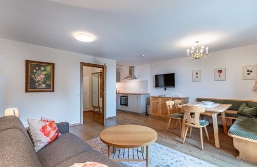 Sankt Urban Apartment | Beautiful apartment for 4 people with WIFI, TV, balcony and panoramic view