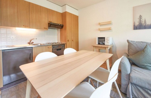 Heremence Apartment | Beautiful apartment for 4 people with pool, WIFI, TV, balcony and panoramic view