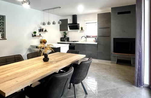 Rezanci Apartment | Beautiful apartment in Svetvincenat