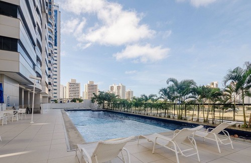 Caminho das Arvores Apartment | Beautiful Apartment 500m From Shopping Csp1207
