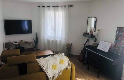 Centre Apartment | Beautiful apartment 7min from RER near Champs Elysées, Disney, U-Arena, La défense