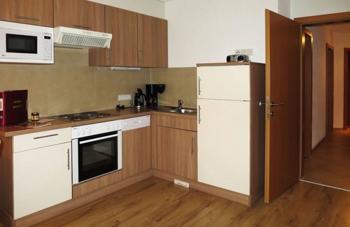 Uderns Apartment | Beautiful apartment for 6 guests with WIFI, TV and balcony