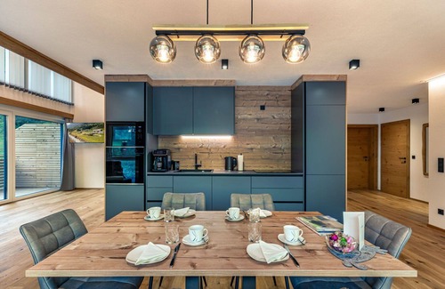 Solk Apartment | Beautiful apartment for 4 people with hot tub, WIFI, TV and patio