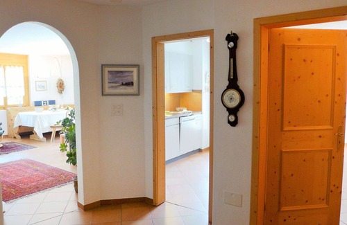 Maloja Apartment | Beautiful apartment for 4 guests with WIFI, TV, balcony and pets allowed