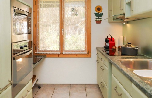 Zweisimmen Apartment | Beautiful apartment for 6 people with WIFI, TV, balcony, pets allowed and panoramic view