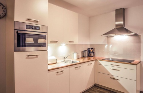 Lipno nad Vltavou House | Beautiful apartment in villa for 6 guests with WIFI, TV, terrace, pets allowed and parking