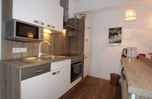 Zillertal Apartment | Beautiful apartment for 5 guests with WIFI, TV, terrace and pets allowed