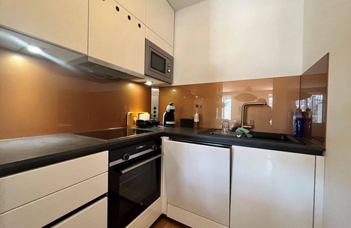 Poertschach am Woerthersee Apartment | Beautiful apartment for 2 people with WIFI, TV, balcony and pets allowed