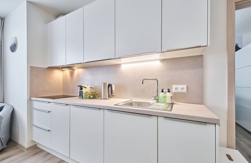Cerny Dul Apartment | Beautiful apartment for 4 guests with WIFI, TV, terrace and parking