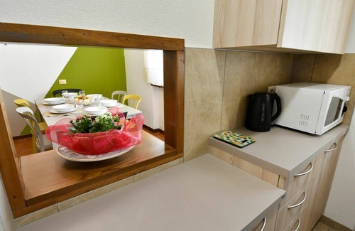 Grosotto Apartment | Beautiful apartment for 8 guests with WIFI, TV, terrace and pets allowed