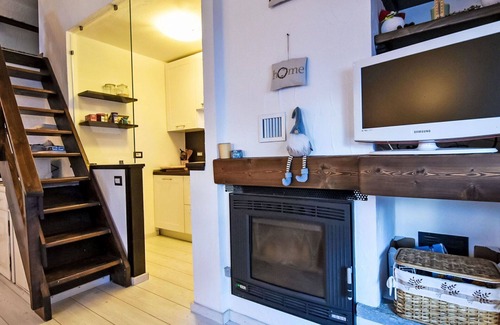 Madesimo Apartment | Beautiful apartment for 5 people with WIFI, TV and balcony