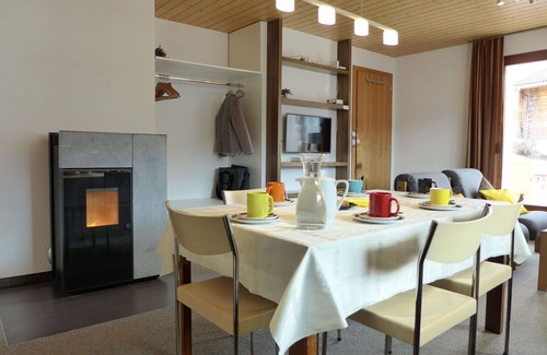Buerchen Apartment | Beautiful apartment for 6 people with WIFI, TV, patio and panoramic view