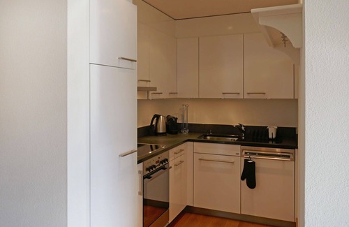 Samedan Apartment | Beautiful apartment for 2 people with WIFI, TV, balcony and panoramic view