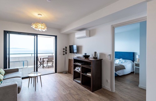 Cargese Apartment | Beautiful apartment for 4 guests with A/C, WIFI, patio and parking