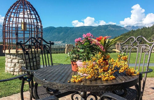Coredo Apartment | Beautiful apartment for 6 people with WIFI, TV, terrace and pets allowed