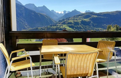 Acletta Apartment | Beautiful apartment for 4 people with WIFI, pool, TV, balcony and panoramic view