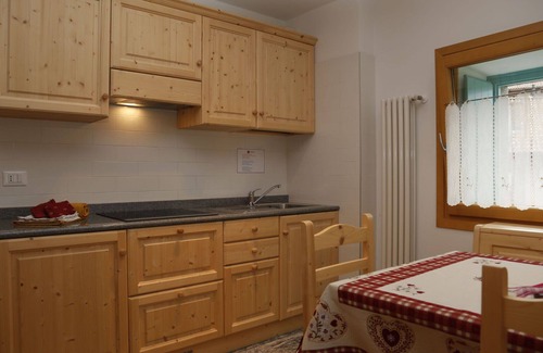 Raveo Apartment | Beautiful apartment for 2 people with WIFI, TV, patio and pets allowed