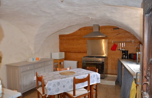 Montgenevre Apartment | beautiful apartment labeled in a village house LES ALBERTS MONTGENEVRE