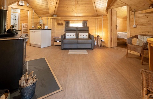 Logie Coldstone Apartment | Beautiful apartment for 3 people with terrace and pets allowed