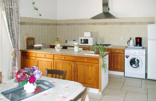 Menerbes House | Beautiful apartment in villa for 4 people with WIFI, TV and terrace