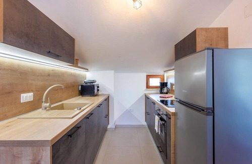 Cabrunici Apartment | Beautiful apartment in Cabrunici
