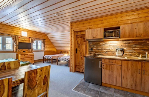 Rokytnice nad Jizerou Villa | Beautiful apartment in villa for 24 guests with WIFI, TV, patio, pets allowed and panoramic view