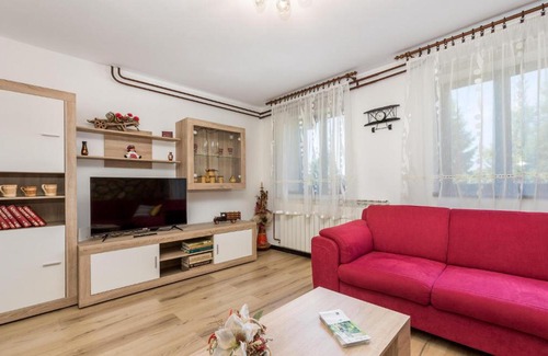 Delnice Apartment | Beautiful apartment in Delnice with 2 Bedrooms and WiFi