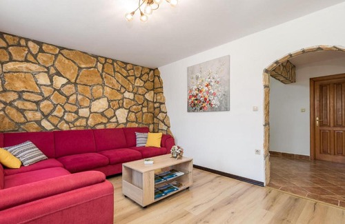 Delnice Apartment | Beautiful apartment in Delnice with 2 Bedrooms and WiFi