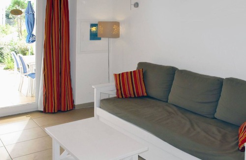 Belgodere House | Beautiful apartment in villa for 4 guests with A/C, pool, WIFI, terrace and parking