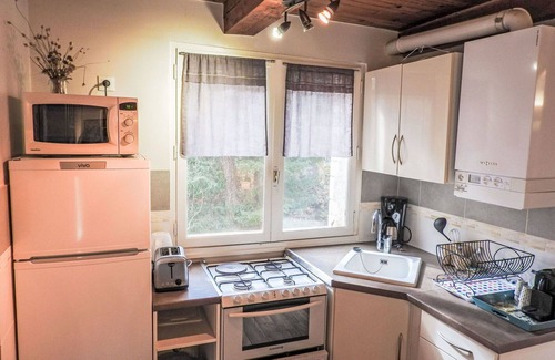 Sigonce Villa | Beautiful apartment in villa for 4 guests with pool, WIFI, patio and pets allowed