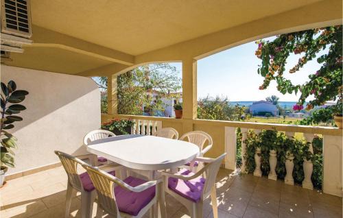 Povljana Apartment | Beautiful Apartment In Povljana