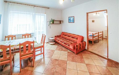 Polchowo Apartment | Beautiful Apartment In Polchowo