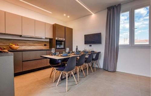 Trappeto Apartment | Beautiful Apartment In Trappeto