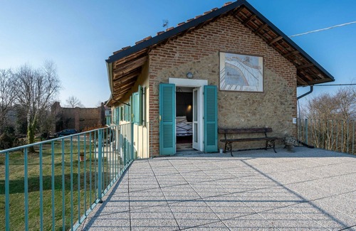 Cortazzone House | Beautiful apartment in villa with private pool, TV, terrace, pets allowed and panoramic view