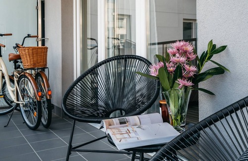 Krakow Apartment | Beautiful apartment nearby green&parks in center,bikes and parking included