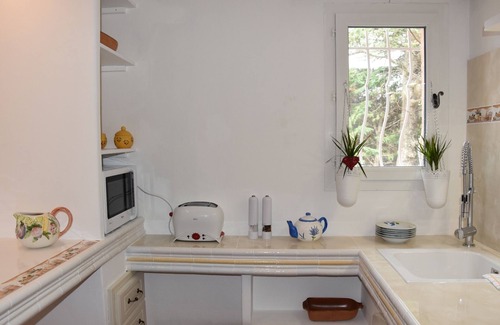 Ampus Apartment | Beautiful Apartment with 2 Terraces and Barbecuit