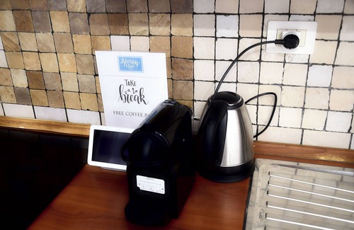 Quartiere XXVII Primavalle Apartment | Beautiful Apartment with Garden Near Monte Mario Station